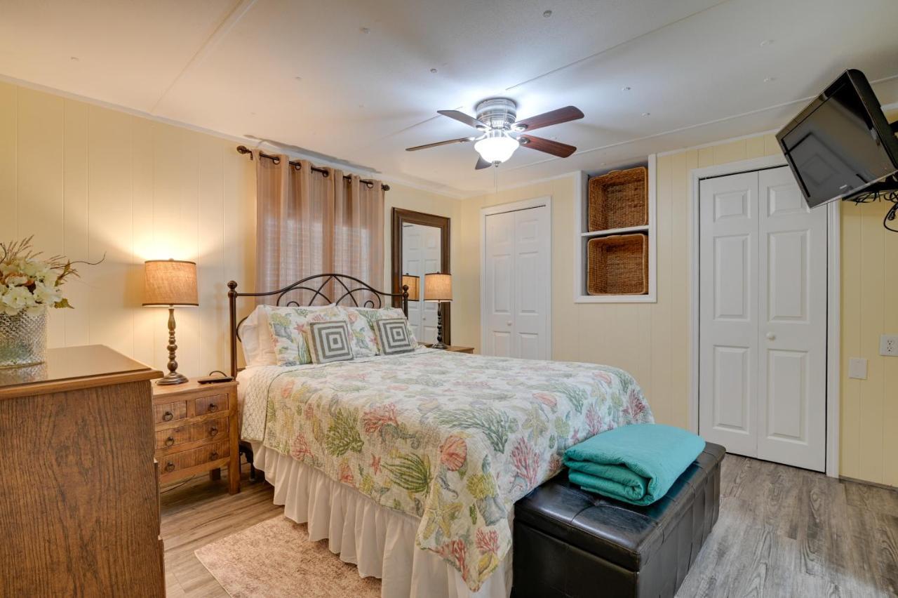 Surfside Beach Home With Pool Access Walk To Beach! Myrtle Beach Kültér fotó