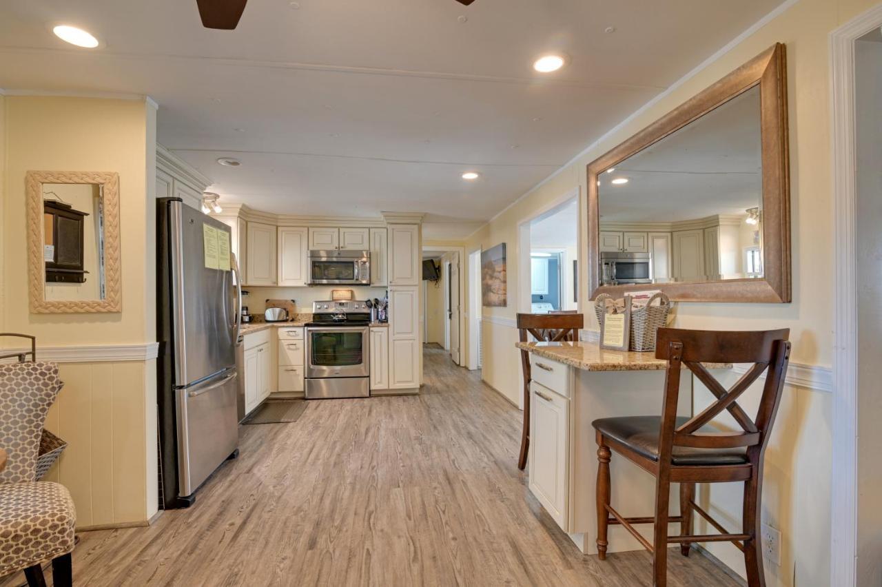 Surfside Beach Home With Pool Access Walk To Beach! Myrtle Beach Kültér fotó
